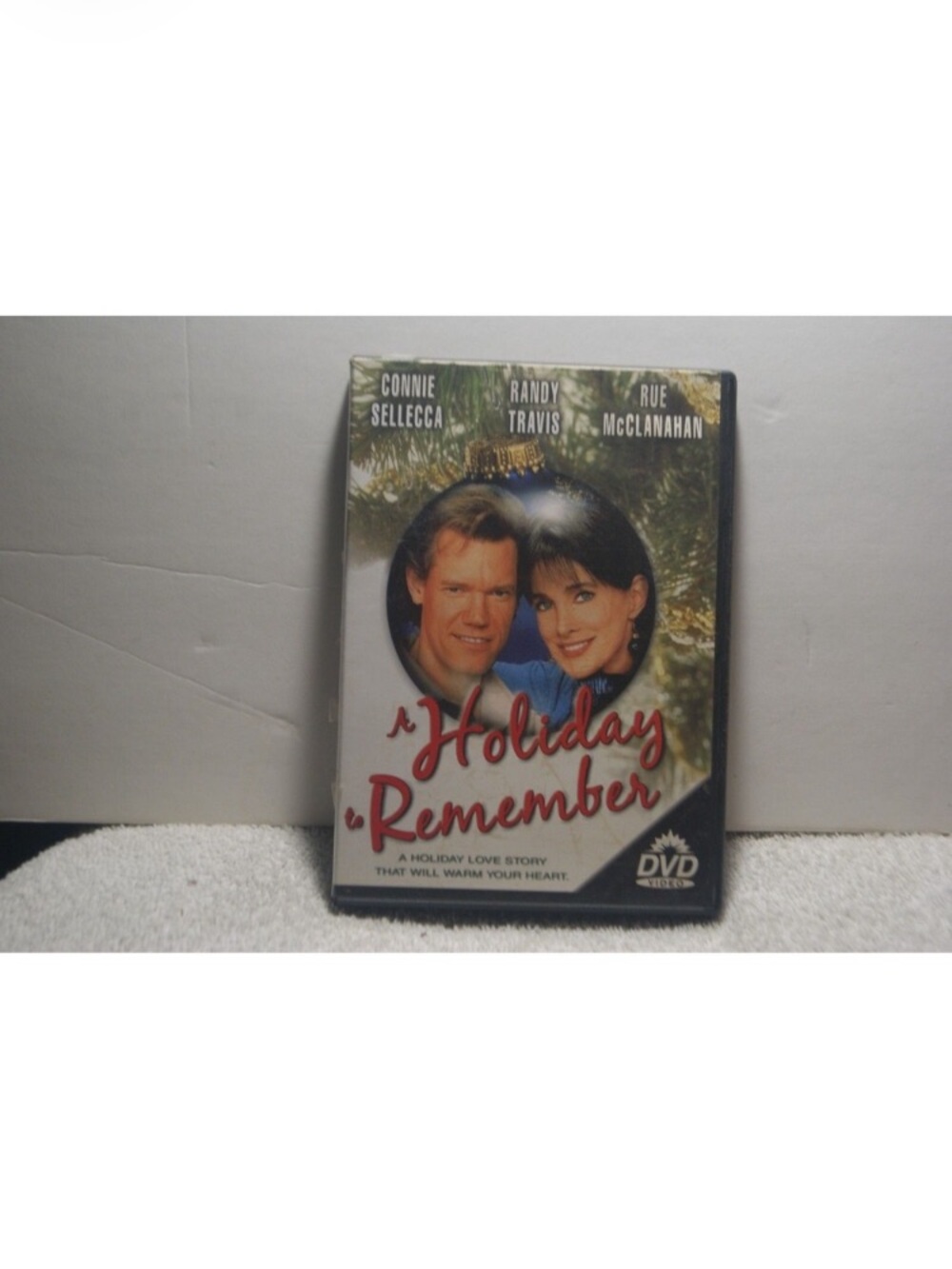DV by Dolce Vita 'A Holiday Remember' DVD - White, Red